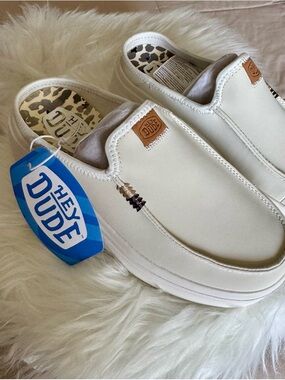 Hey Dude women’s Cream Slip-On Loafers, platform